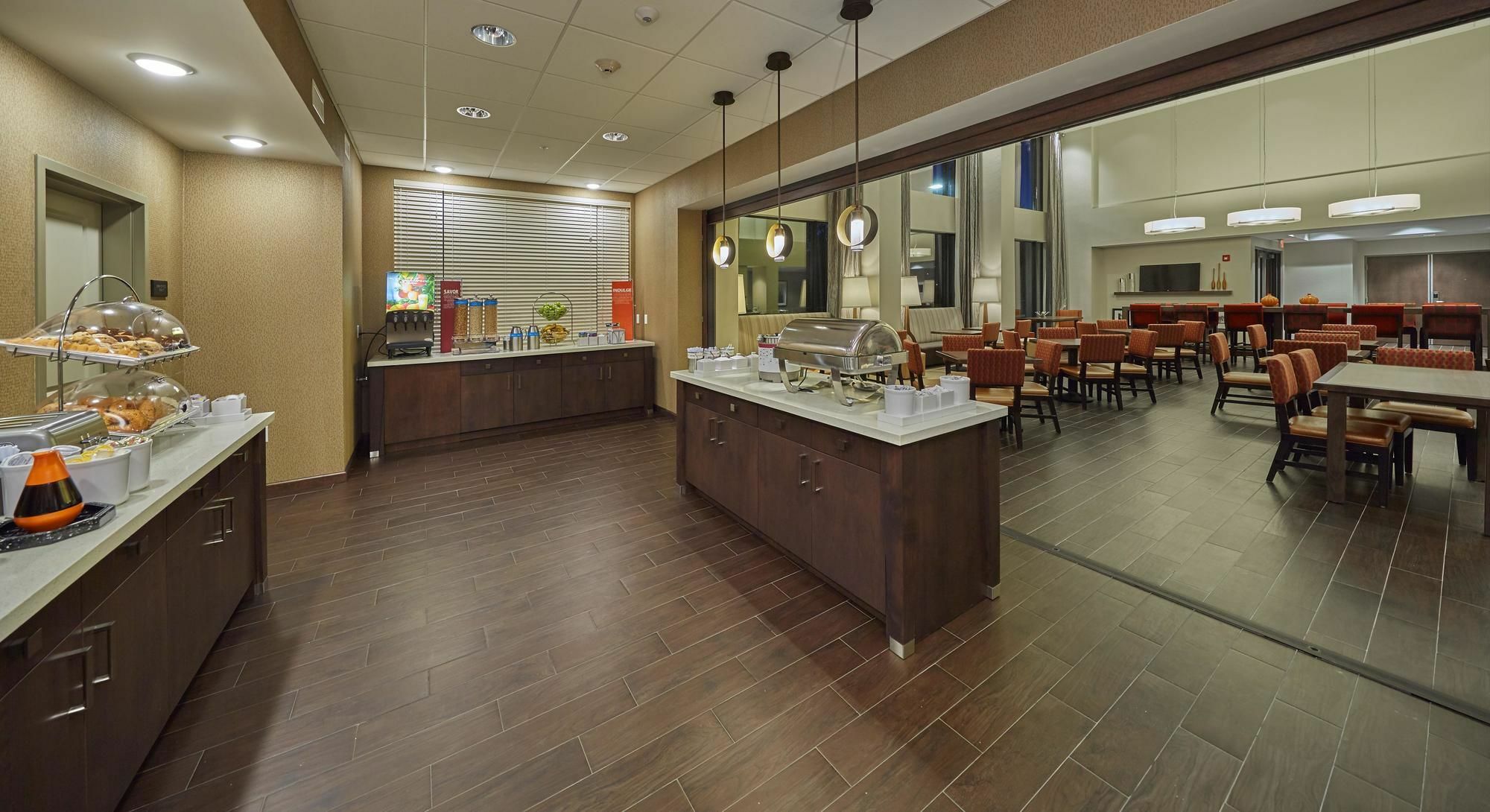 Hampton Inn & Suites Худ-Ривер Экстерьер фото