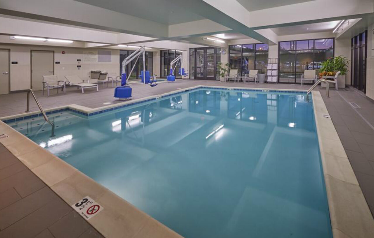 Hampton Inn & Suites Худ-Ривер Экстерьер фото